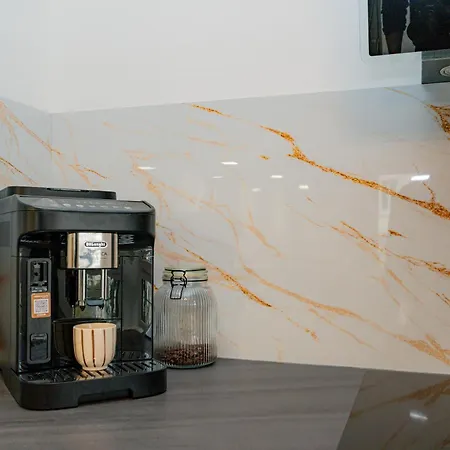 Le Perchoir Design, Comfort & Eiffel View パリ